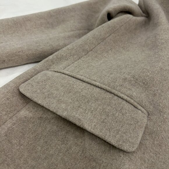 &OtherStories Oversized Wool Blazer in Sand 32 - Picture 9 of 14